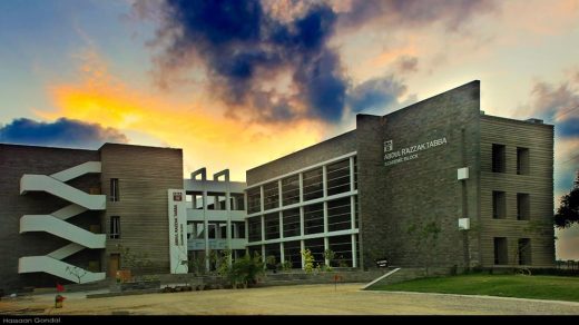A Pakistani University, win award for Entrepreneur Education in US.